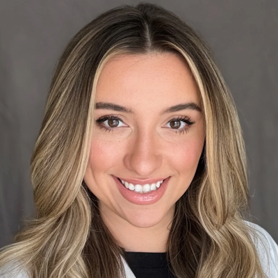 Portrait of Dr. Katelyn Cleypool
